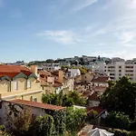 Joivy Stunning Flat Near Liberdade Avenue